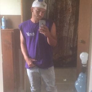 Meet your Posher, Lee